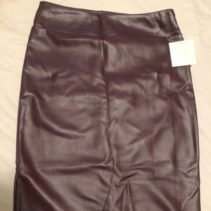 NWT Nordstrom burgundy vegan leather midi skirt